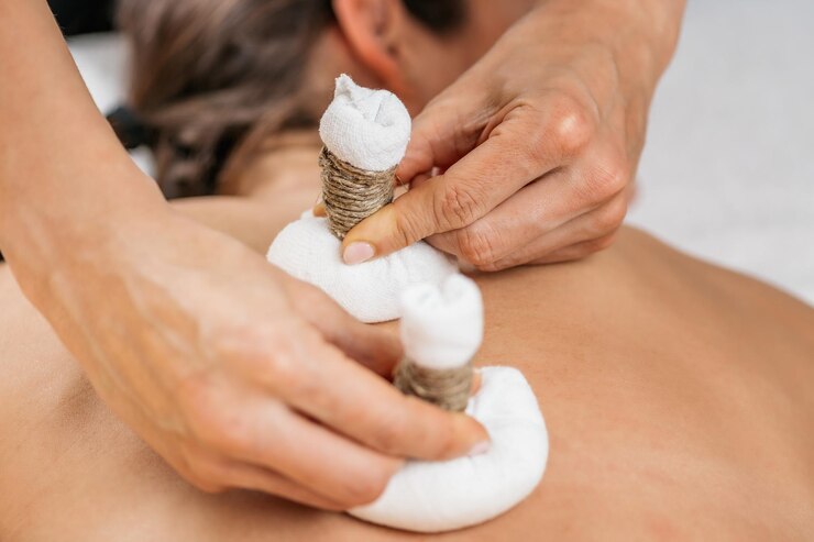 Full Body Massage Benefits for Dhaka City Lifestyle
