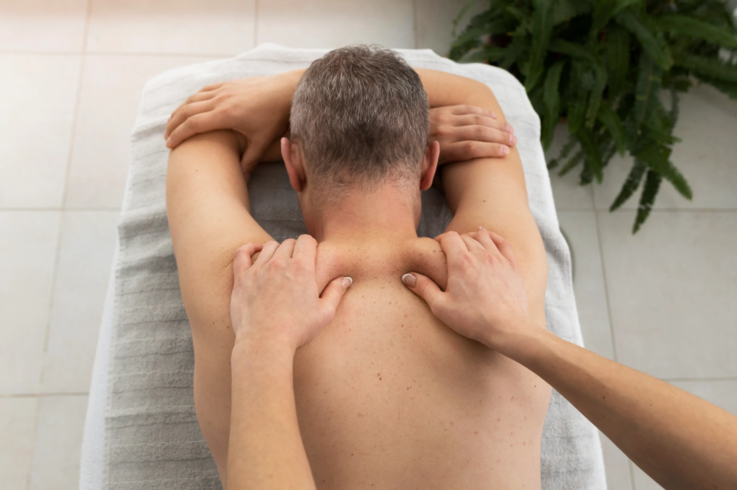Best Back and Shoulder Massage in Dhaka for Stress Relief
